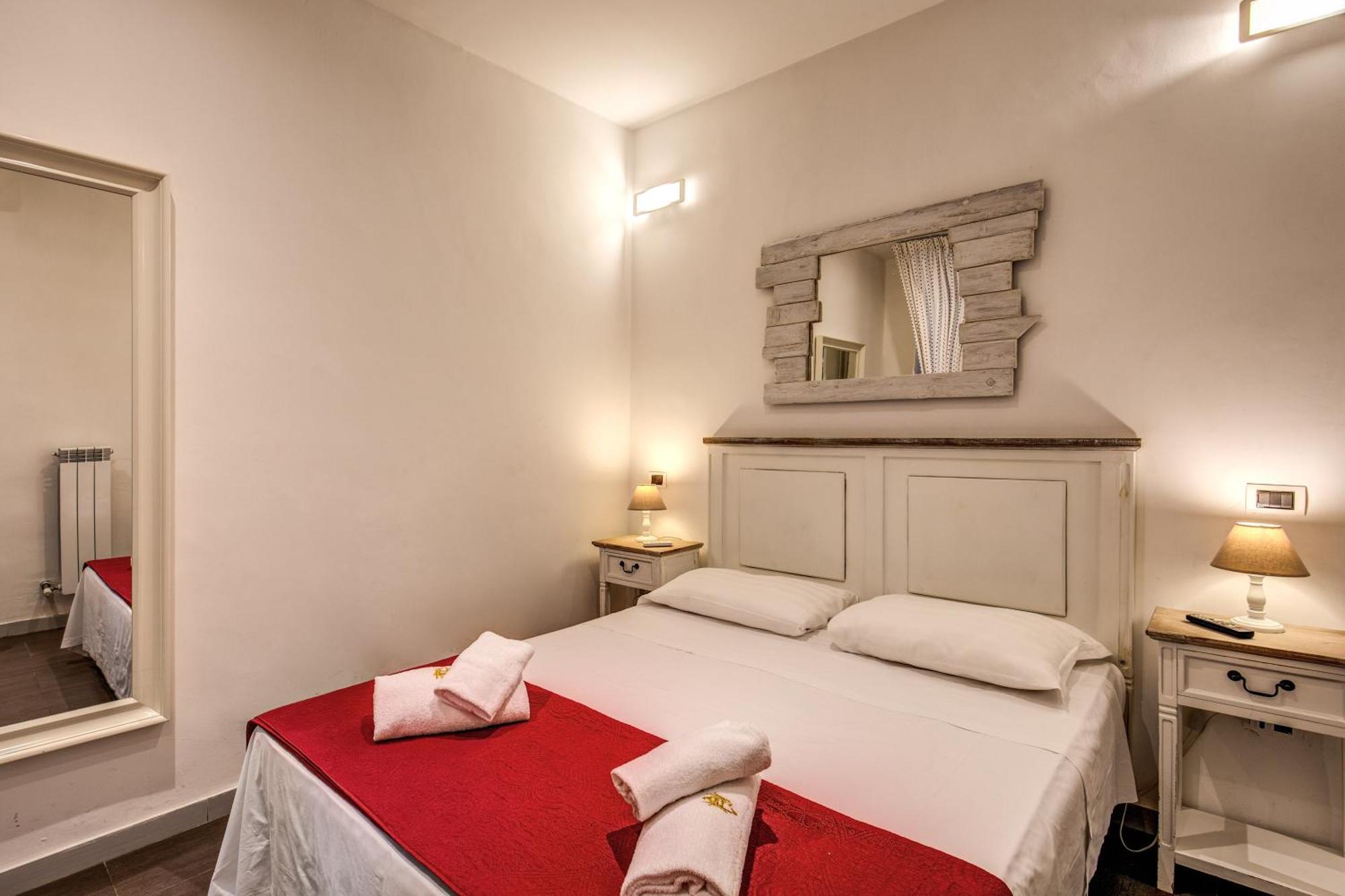 Guesthouse O Affittacamere La Civetta Di Trastevere — Foto 1